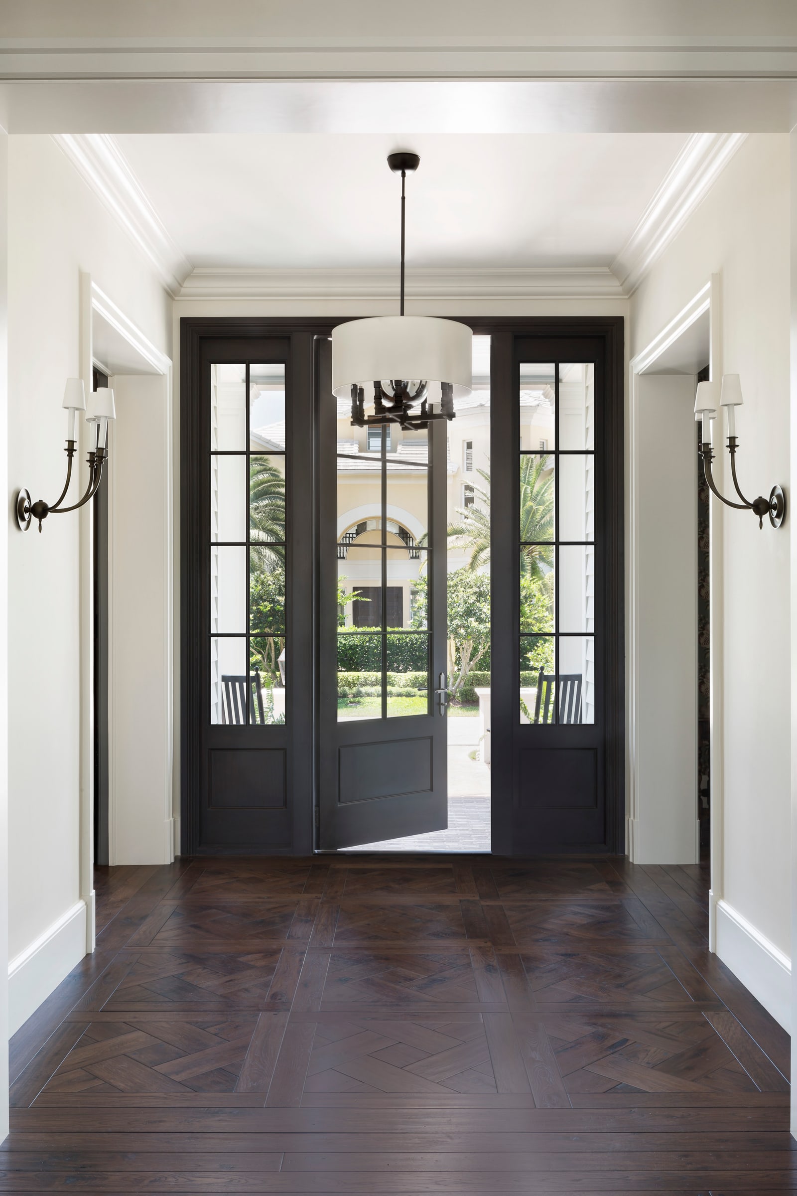 Entry hall to the front doors